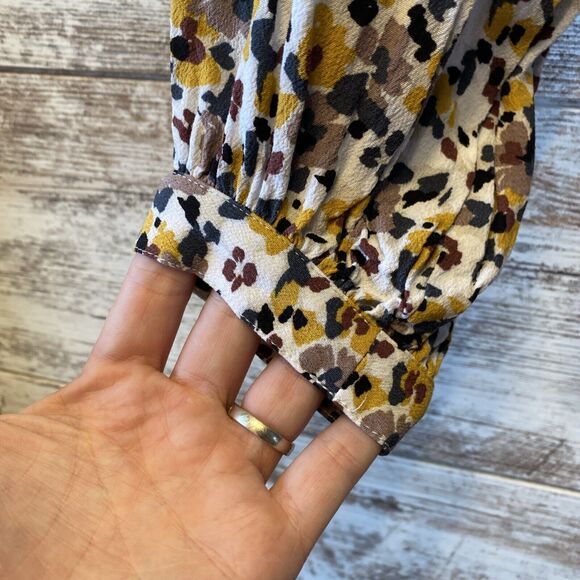 Loft Long Sleeve Floral V Neck Top Yellow Brown White Size XS - Picture 4 of 6